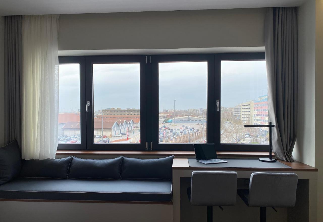 Celestial Luxury Skg Port Apartment Солун Екстериор снимка